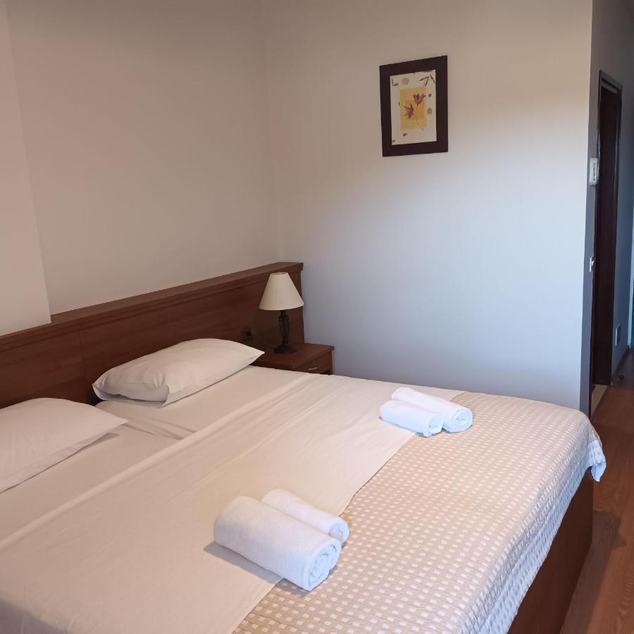 House Hotel Plava Laguna Tisno Værelse billede